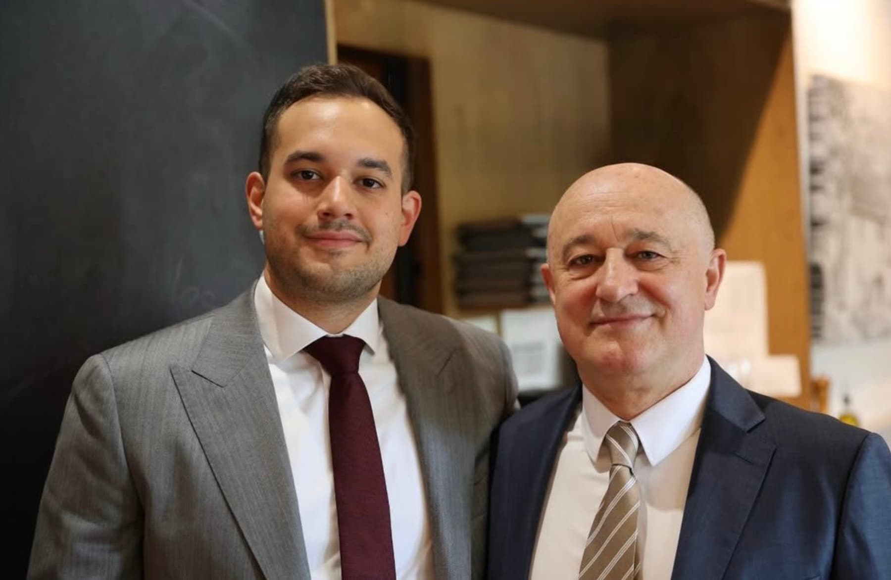 Ante Budimir (links) und Petar Budimir im Laden